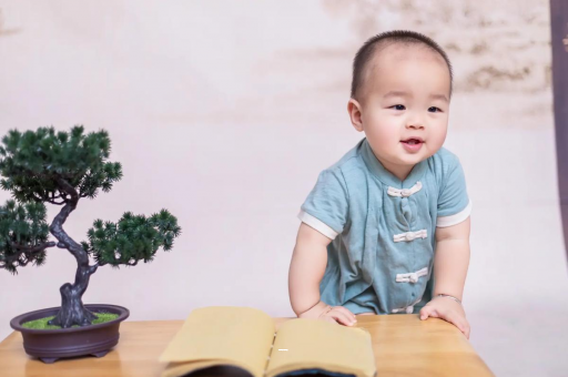 谷城怀孕初期肚子紧绷